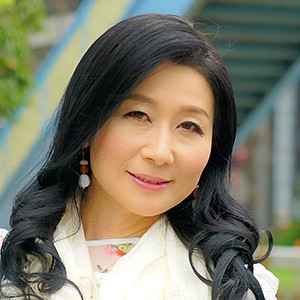 【osyabc041】滝澤さん（人妻・主婦）【無料で見る方法】