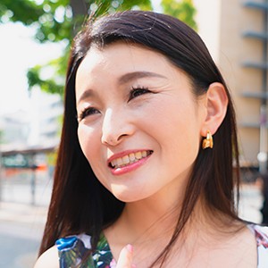 【osyabc047】かおり（人妻・主婦）【無料で見る方法】