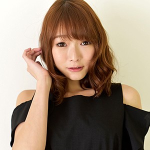【pwife484】あやね（巨乳）【無料で見る方法】
